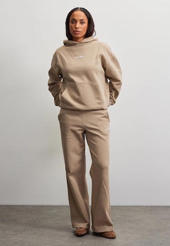 Pegador Collegepaita 'Clarita' värissä beige