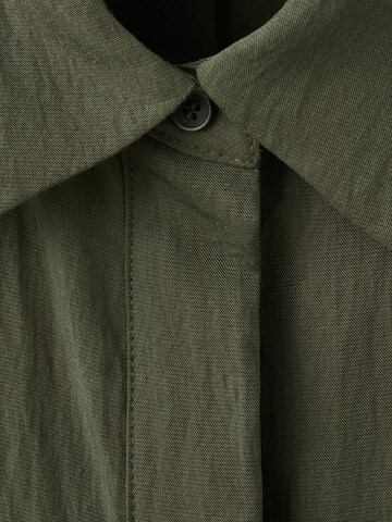 Robe-chemise 'Trecky' MANGO en vert
