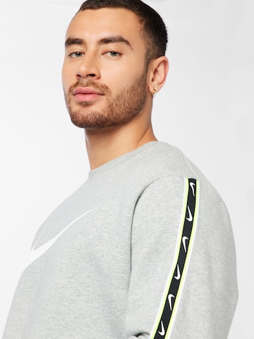 pilka Nike Sportswear Megztinis be užsegimo