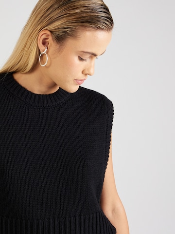 MSCH COPENHAGEN Sweater 'Leatrice Peony' in Black
