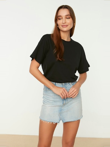 Trendyol Shirt in Black: front