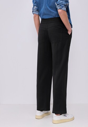 STREET ONE Regular Hose in Schwarz