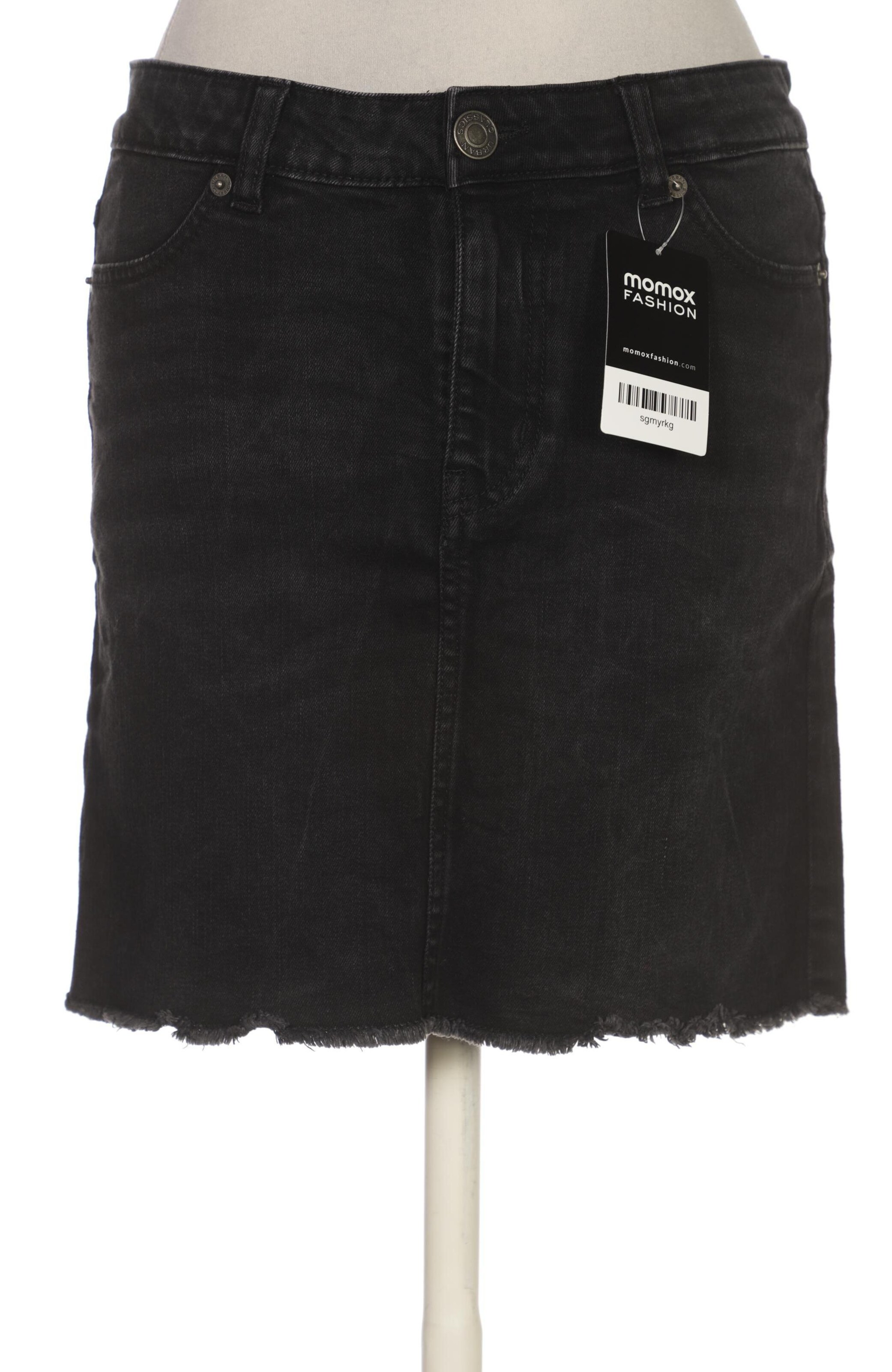 Urban Classics Rock S in Schwarz: Vorderseite