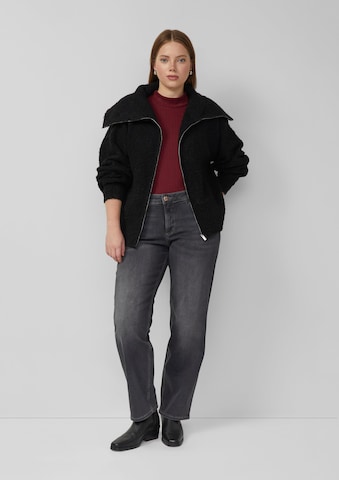 QS Regular Jeans in Grey