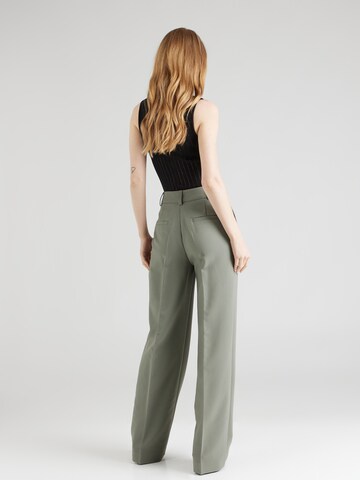 Loosefit Pantalon à plis 'Gale' modström en vert