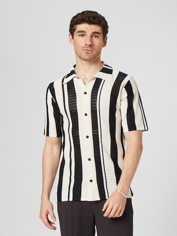 Guido Maria Kretschmer Men - Camiseta 'Lewis' en negro: frente