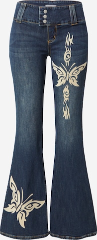 Bella x ABOUT YOU Flared Jeans 'Henrike' in Blue: front