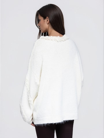 Ombre Pullover in Weiß