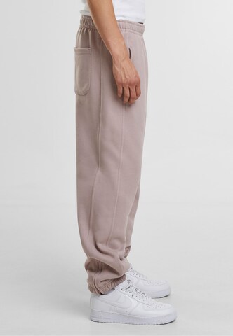 Urban Classics Tapered Broek in Roze