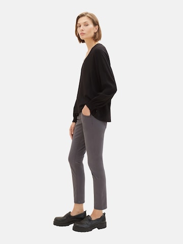 Coupe slim Pantalon TOM TAILOR en gris