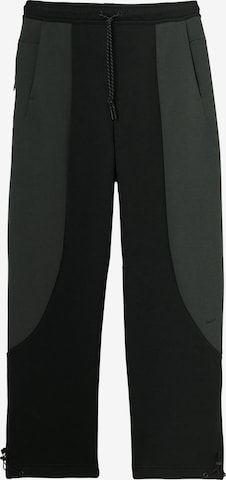 Nike Sportswear Regular Housut värissä musta: etupuoli