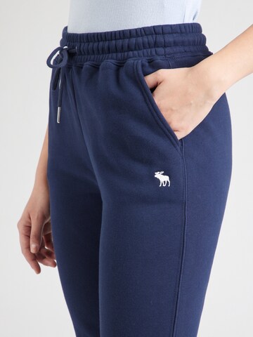 Abercrombie & Fitch Расклешенный Штаны в Синий