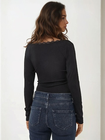 Hiccup - Camisa em preto