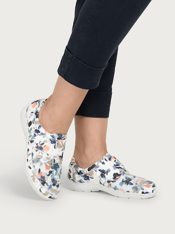 VITAFORM Slipper in Weiß