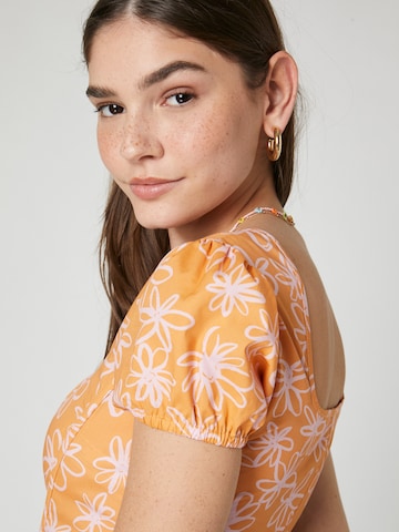 florence by mills exclusive for ABOUT YOU Top 'Date' in Oranje