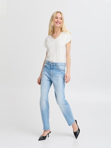 b.young - Camisa ' BYPAMILA V TEE ' em branco