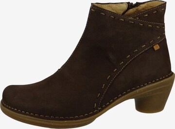 EL NATURALISTA Ankle Boots in Brown: front