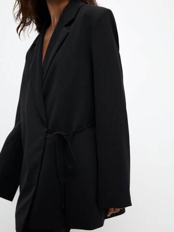 Pull&Bear Blazer in Schwarz