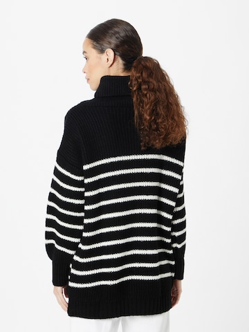 Dorothy Perkins Sweater in Black