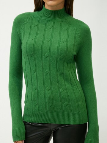 Influencer Sweater in Green