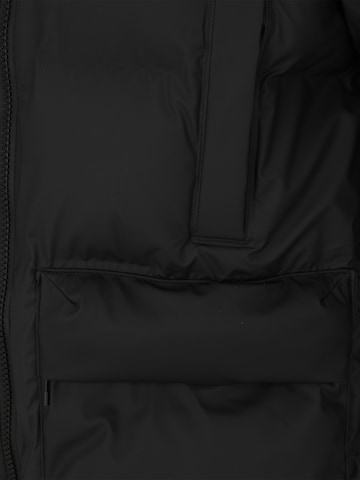 Veste d’hiver RAINS en noir