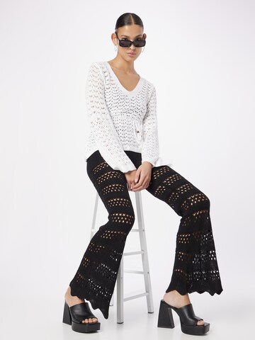 River Island Pullover in Weiß