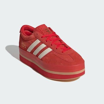 Baskets basses 'Gazelle Stack' ADIDAS ORIGINALS en rouge