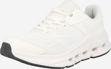 On Platform trainers 'Cloudnova Rift' in White: front