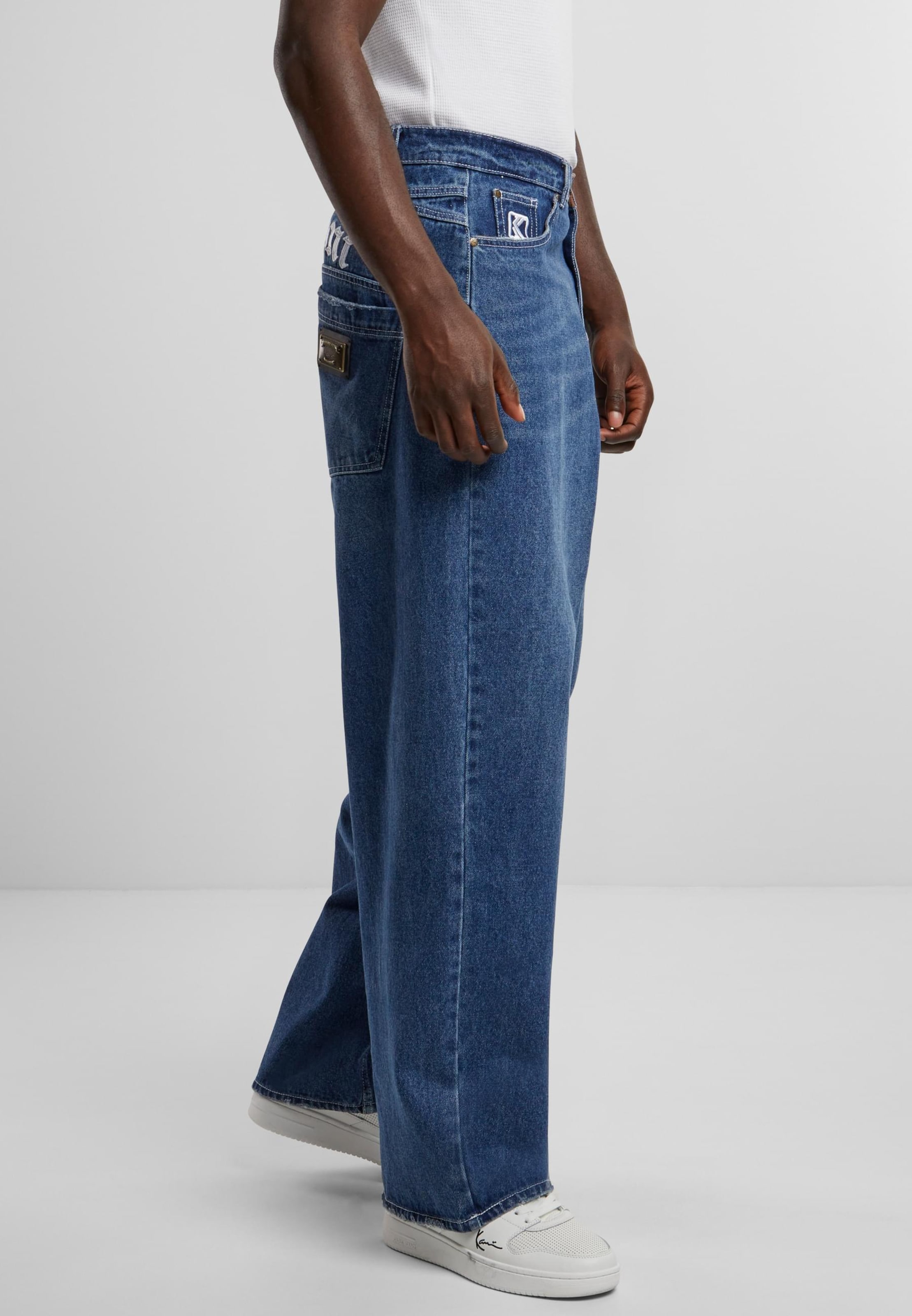 Karl Kani Loose fit Jeans in Blue Denim | ABOUT YOU