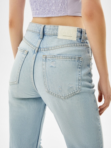 Regular Jeans de la Bershka pe albastru