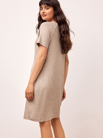 NextSpavaćica košulja - smeđa boja