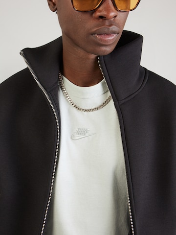 Nike Sportswear Футболка 'Premium Essentials' в Белый