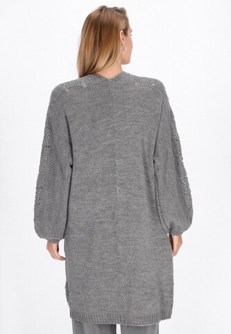 Cardigan Usha en gris