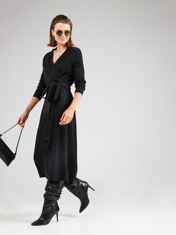 Banana Republic Трикотажное платье в Черный
