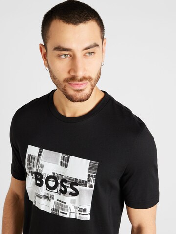 Tricou de la BOSS pe negru