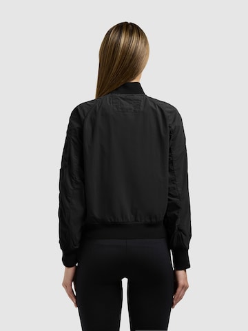 khujo Kurtka przejściowa 'Zaria' w kolorze czarny