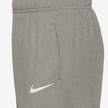 Regular Pantalon de sport 'POLY' NIKE en gris