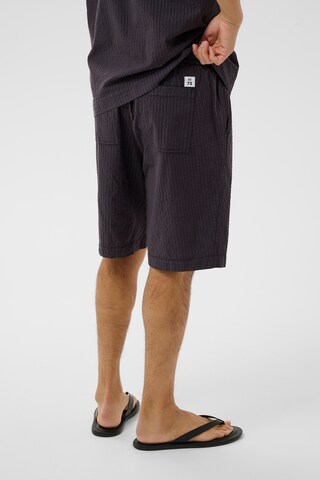 Matinique Regular Pants 'Neel' in Black