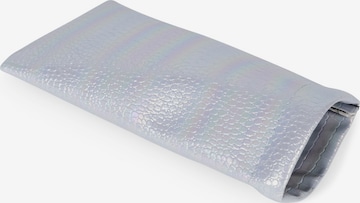 styleBREAKER Etui 'Brillenetui Kroko Perlmutt mit Putztuch' in Blau: Vorderseite