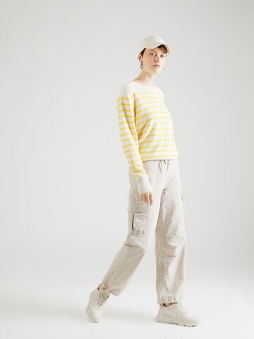 Pullover 'Swan' di Lollys Laundry in giallo