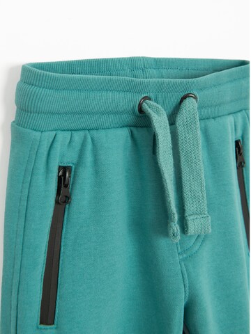 Cool Club Regular Housut värissä vihreä