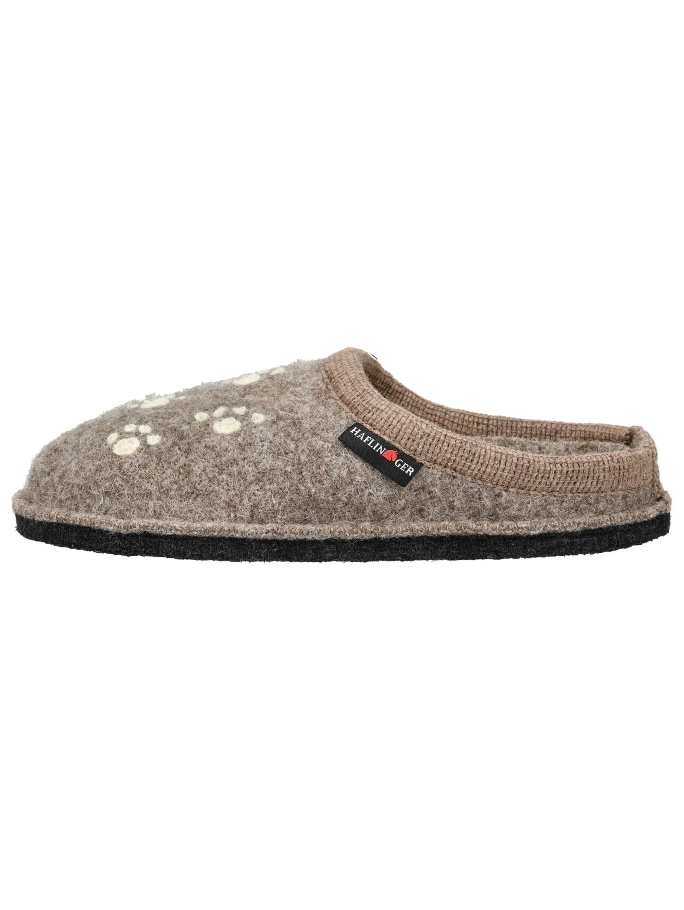 HAFLINGER Slippers in Beige