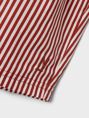 Shorts de bain 'Zeer' NAME IT en rouge