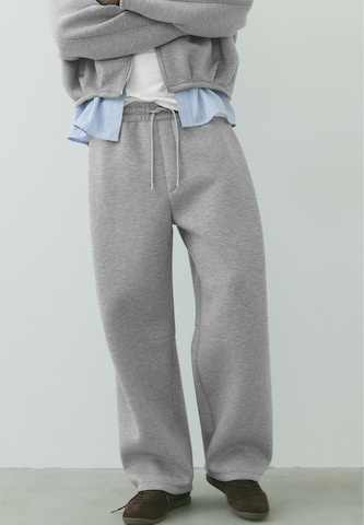 Pull&Bear Wide Leg Housut värissä harmaa: etupuoli
