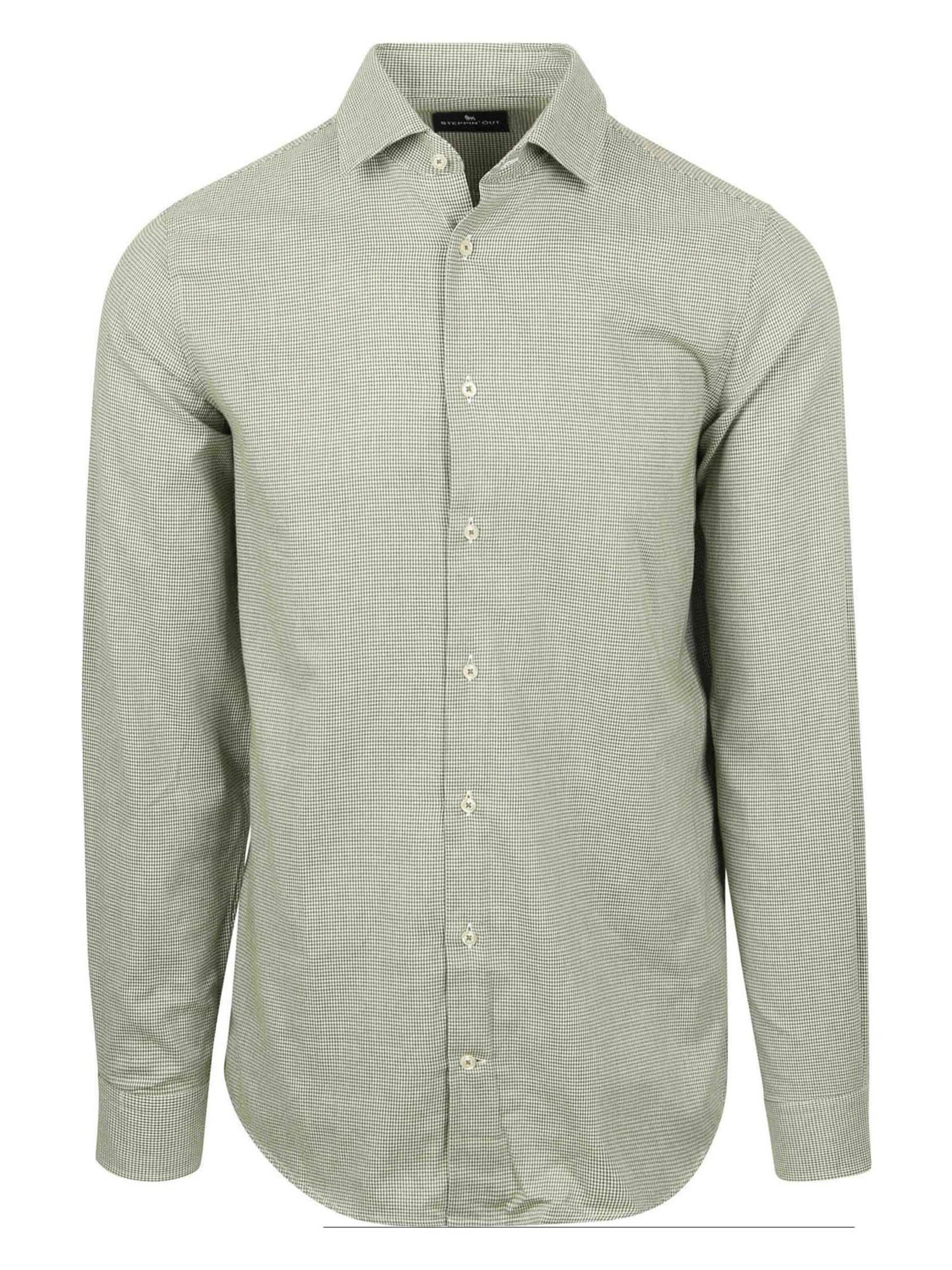 Steppin' out Slim fit Button Up Shirt in Green: front