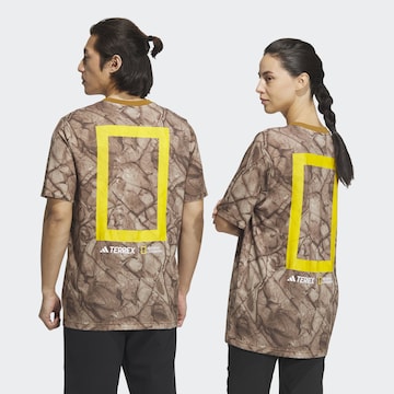 T-Shirt fonctionnel 'National Geographic' ADIDAS TERREX en marron