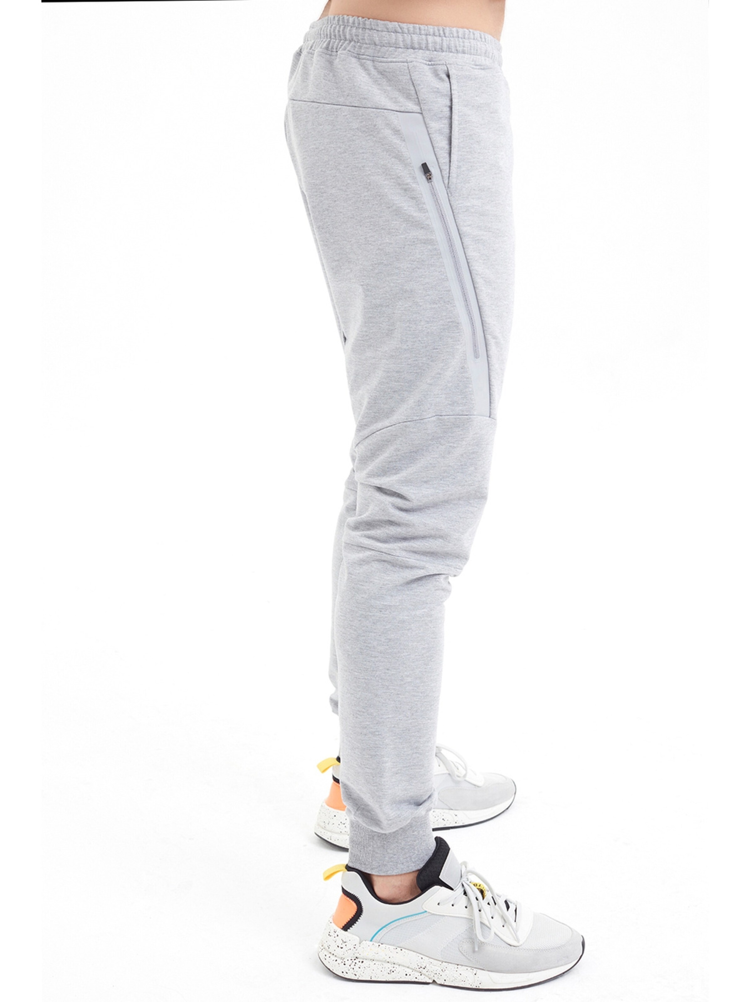 Tapered Pantaloni sport 'BARO' de la SCR. pe gri