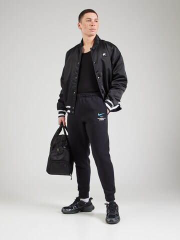 Nike Sportswear Tapered Nadrág - fekete