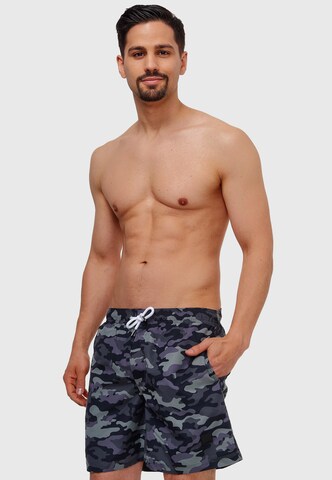 Shorts de bain INDICODE JEANS en gris : devant
