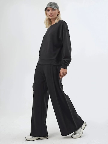 Busem Wide leg Broek in Zwart